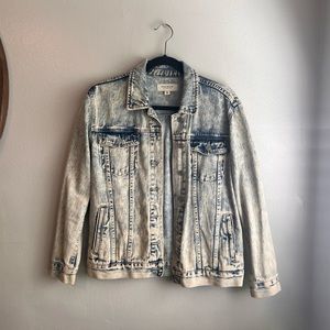 distressed denim jacket size M